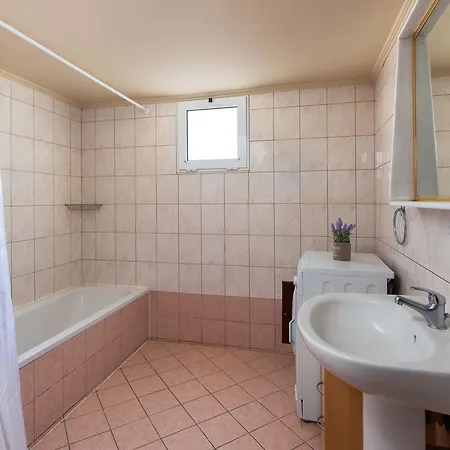 Loutra House * Rhodes City